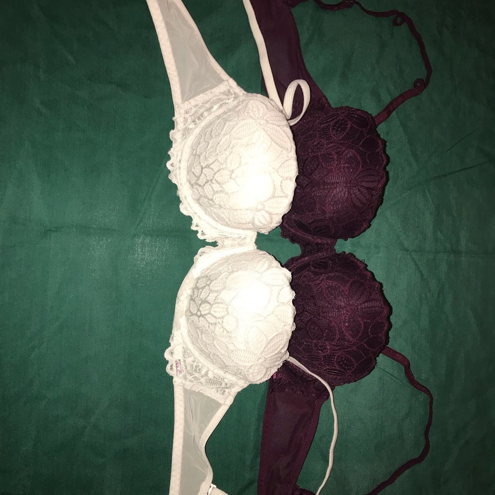 VS date / push up bra size 36B